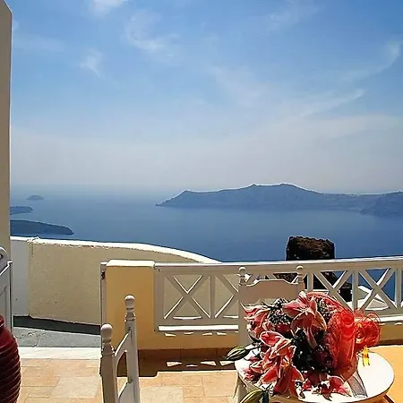 Pearl On The Cliff & Hotel 3*