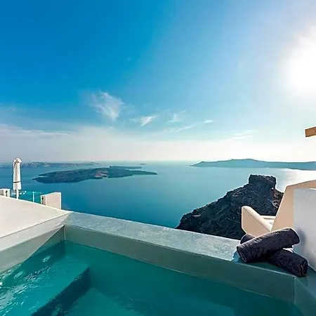 Pearl On The Cliff &