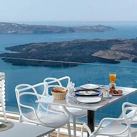 Pearl On The Cliff & Imerovigli (Santorini)